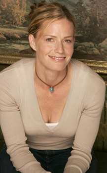 Elisabeth Shue
